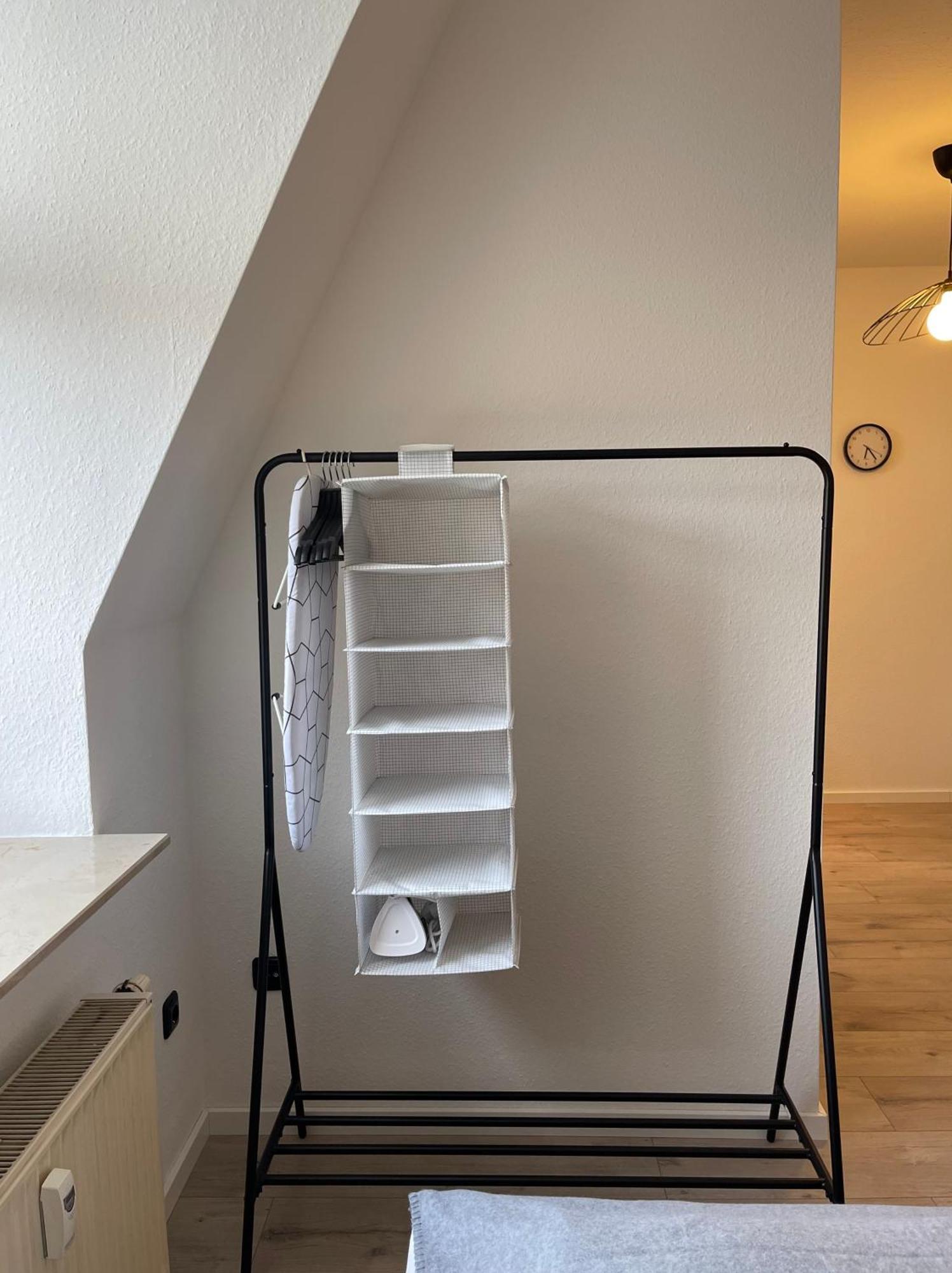 Raha Apartments - Modernes Studio-Apartment - Hbf - Gratis Parkplatz Erfurt Bagian luar foto